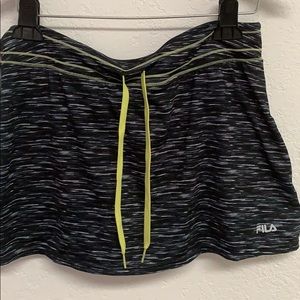 Fila skort